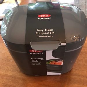 OXO compost bin